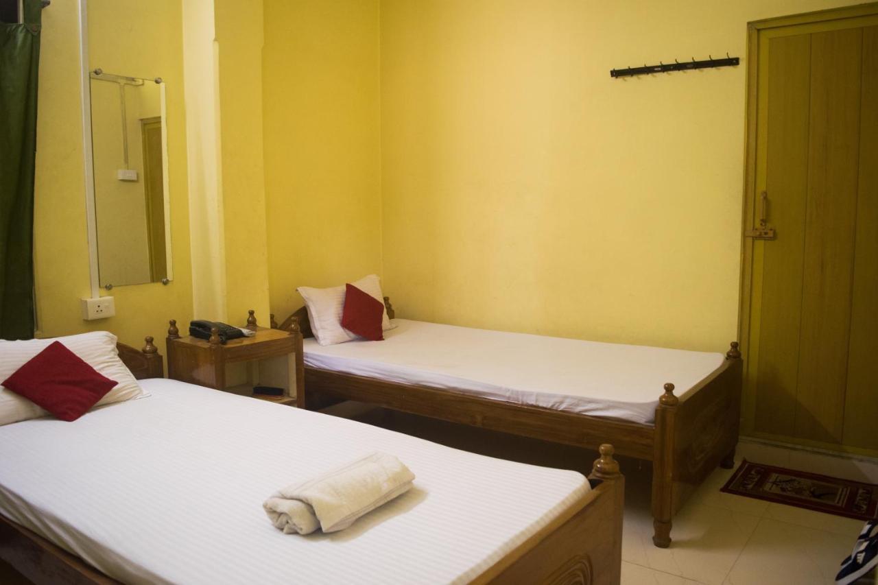 Sewak Lodge Silchar Buitenkant foto